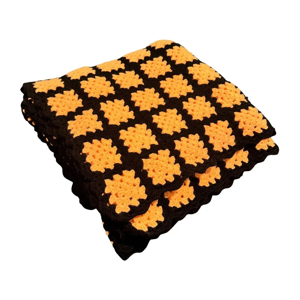Vintage Heavy Handmade Crocheted Granny Square Blanket Black Pale Peach 74x70